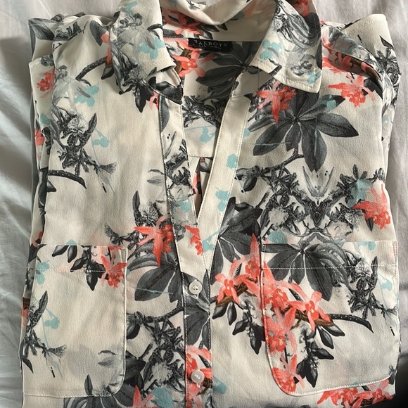Talbots Button down shirt - Picture 5 of 5